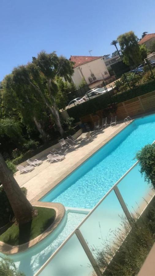 Seafront One Bedroom Apartment With A Terrasse Swimming Pool And A Parking Antibes Exterior photo